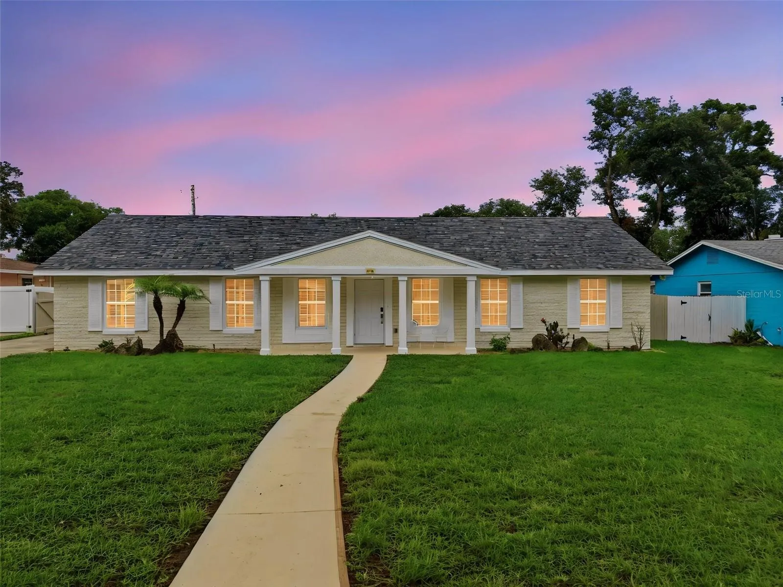 Come experience everything 59 Crestwood Circle has to offer—your next chapter starts here.