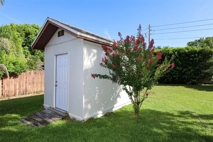 Shed