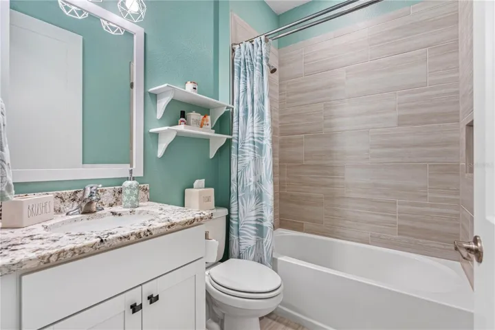 Jack & Jill style Bathroom