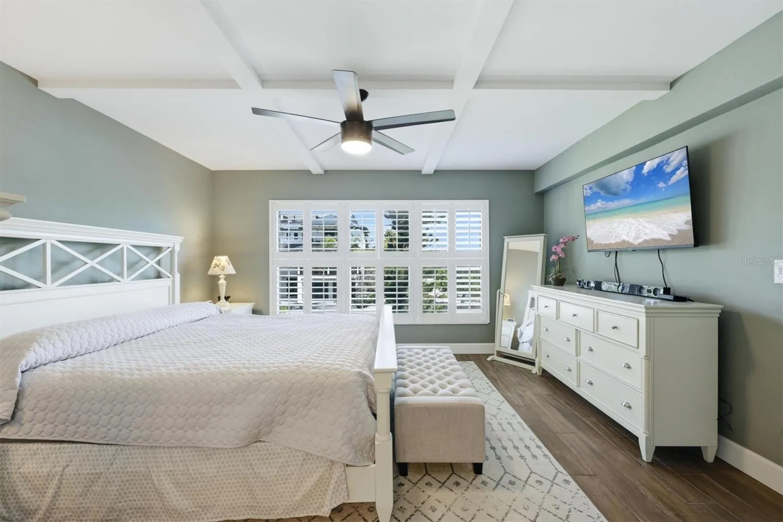 Custom Trim on Ceiling