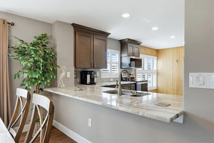 Breakfast Bar