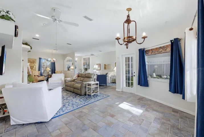 Breakfast nook