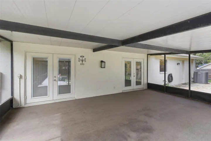 Covered lanai