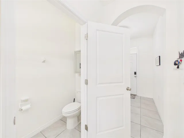 1170