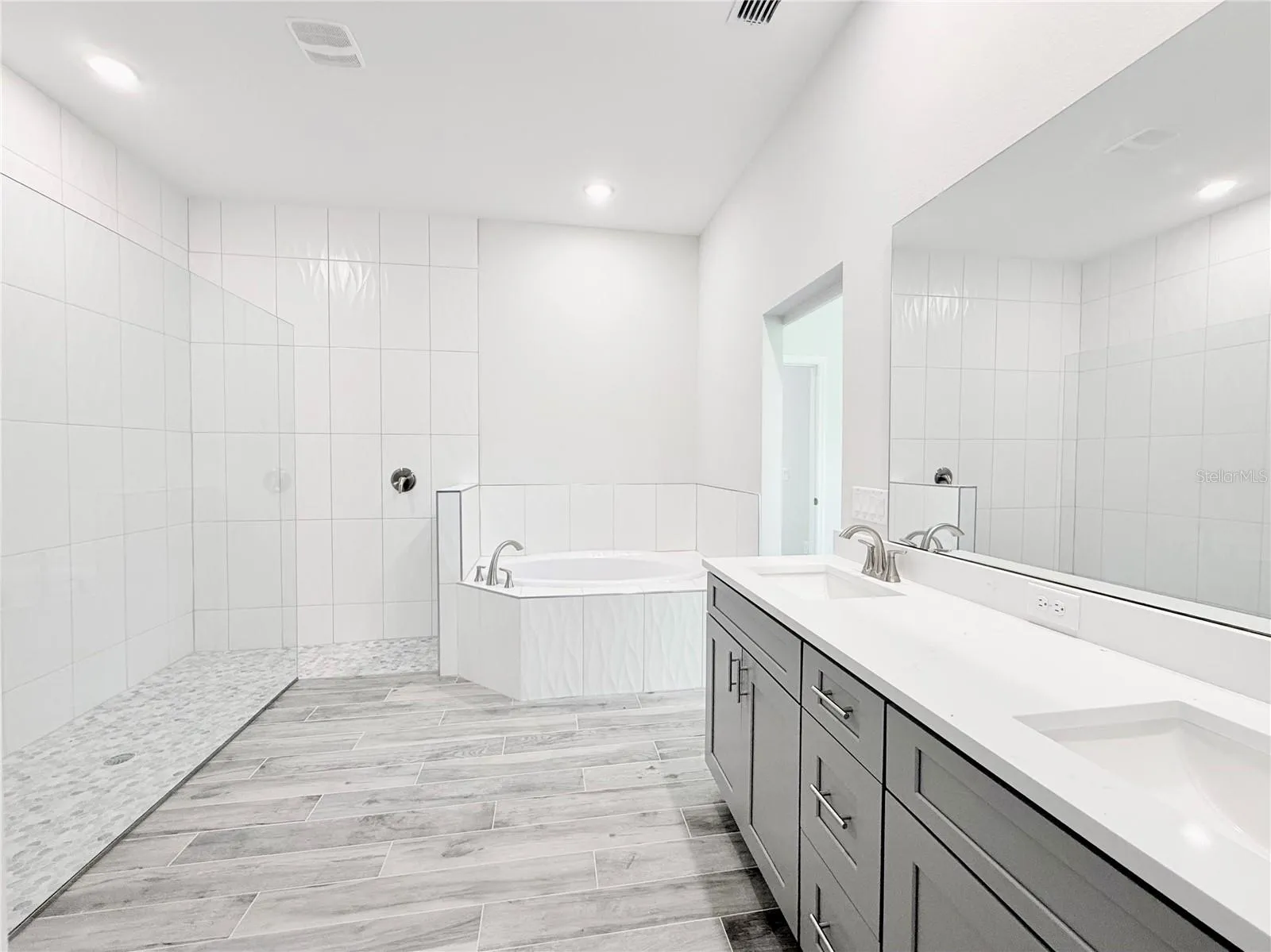 Primary Bath