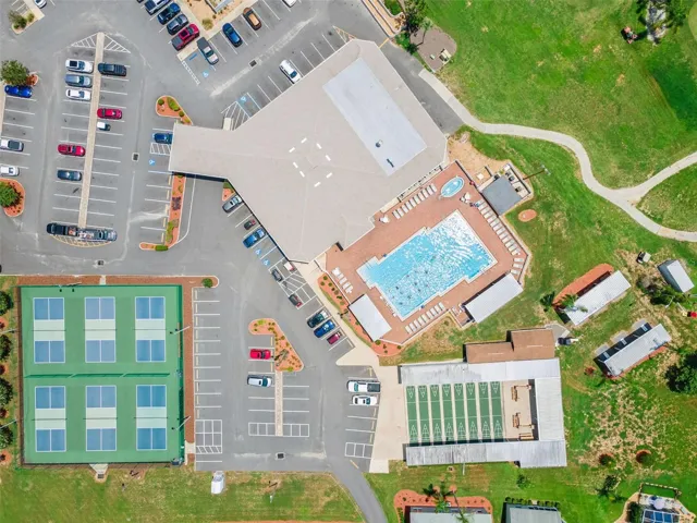 Other Pool & Tennis Courts