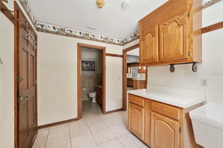 Landry Room