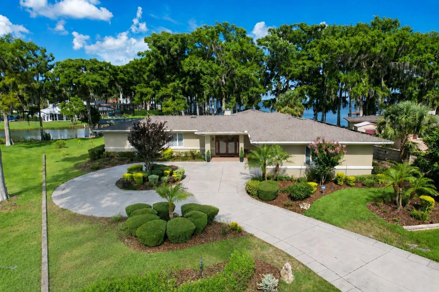 Welcome to your waterfront paradise