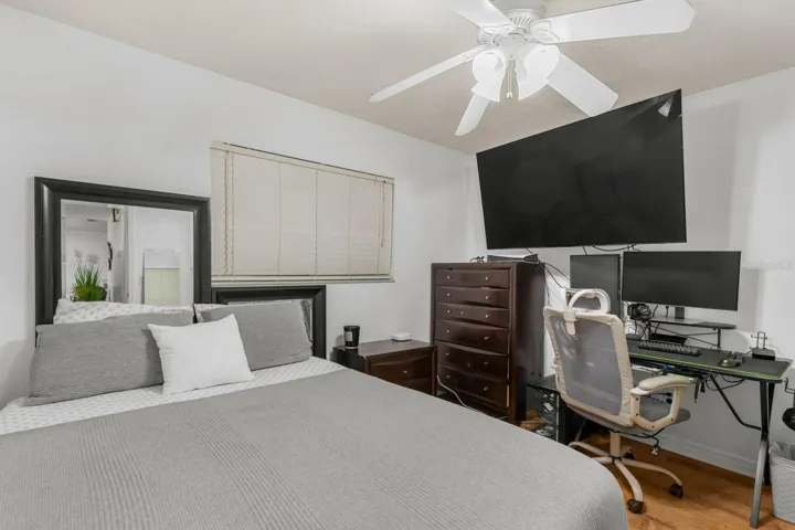 Main house bedroom