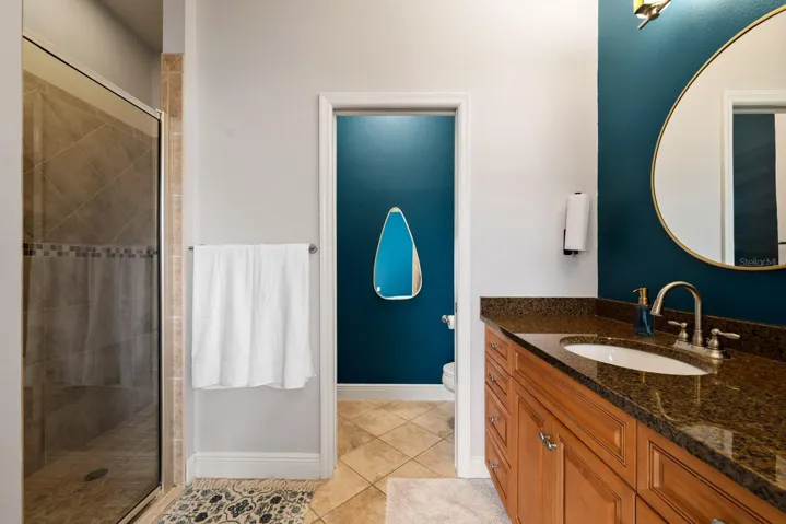 Primary bath