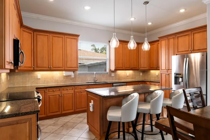Spacious Kitchen