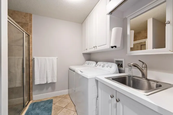 Bath 3/Laundry