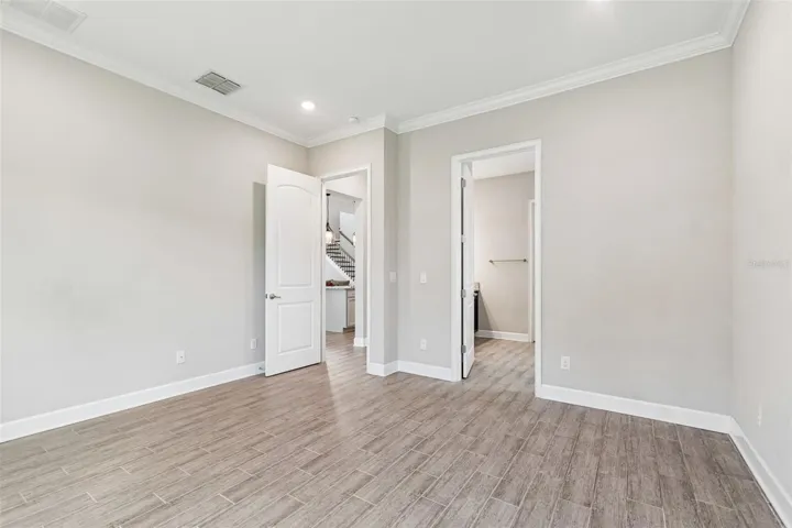 1st Floor primary suite