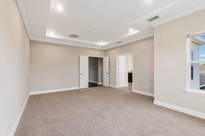 2nd Floor primary suite