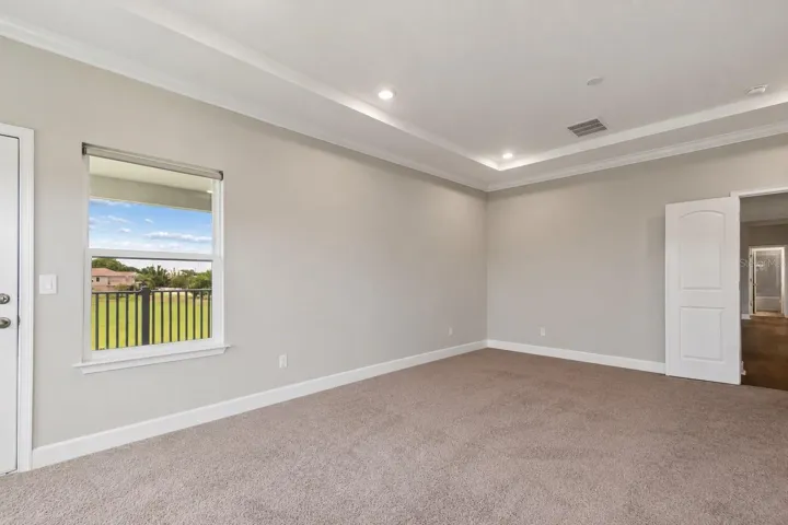 2nd Floor primary suite
