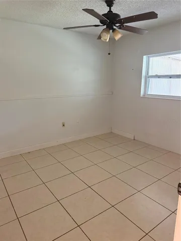 Den/Extra Bedroom