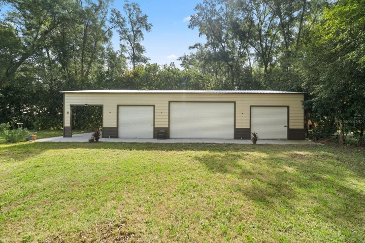4 Car Garage + RV