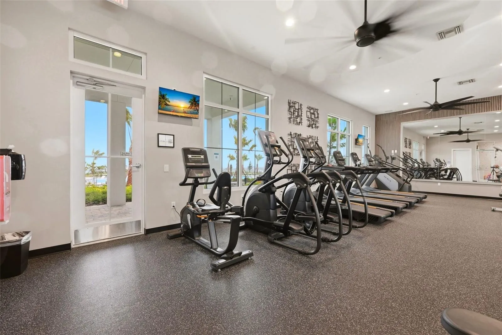 Full Gym