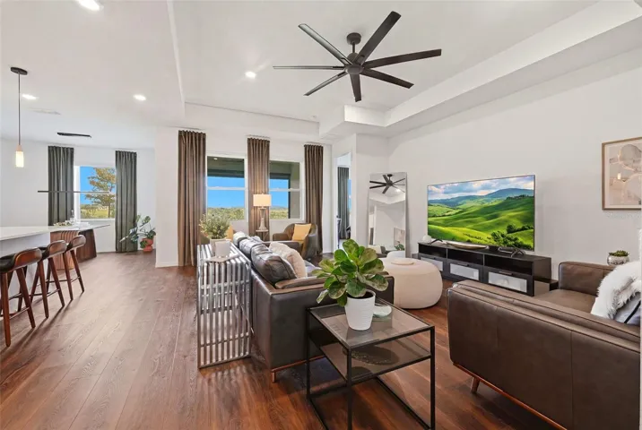 Easy Living -  Custom Interior -Tray Ceiling -Composite Hard Flooring10 ft ceilings - Drapes and Shades on windows