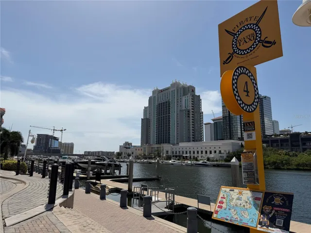 Pirate Water Taxi pick up