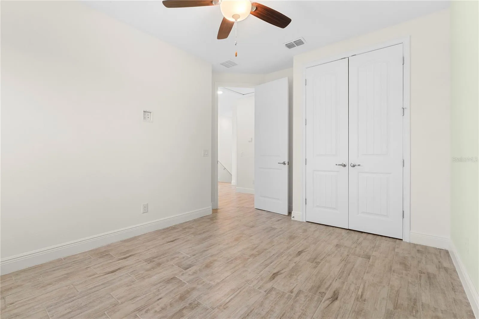 Bedroom 2 (upstairs)