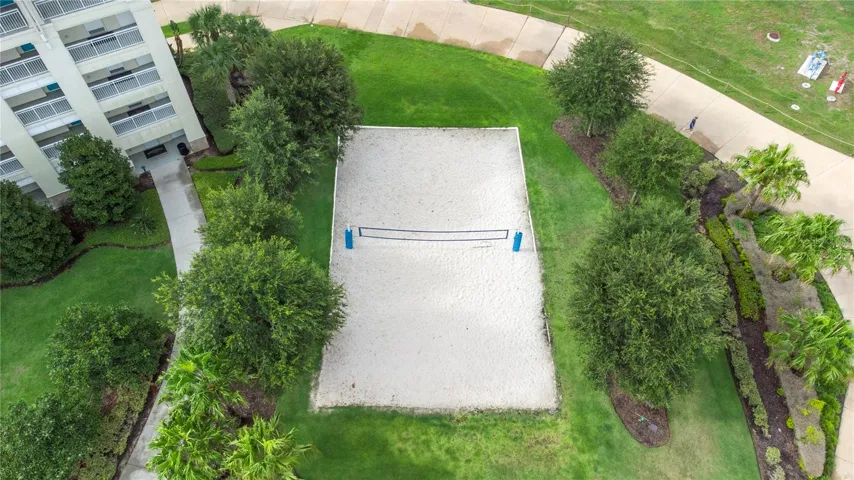 Fins Up Club Amenities