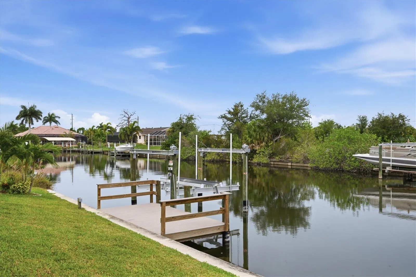 Dock w/Water and Electric