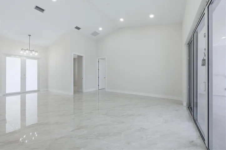 Front Entry From Sliders
