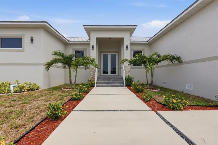 Front View 14663 Lillian Circle