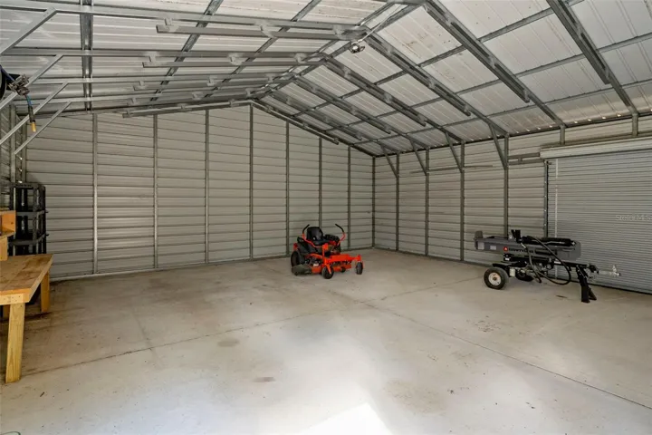 30' x 30' Metal Building