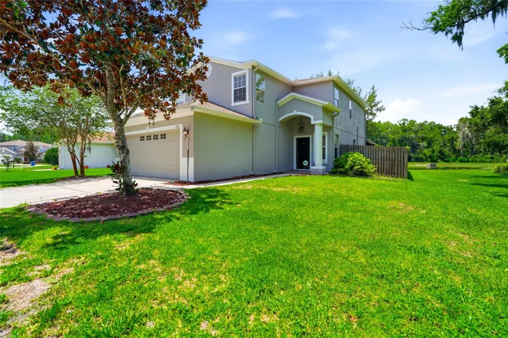 9913 Edmonton Dr