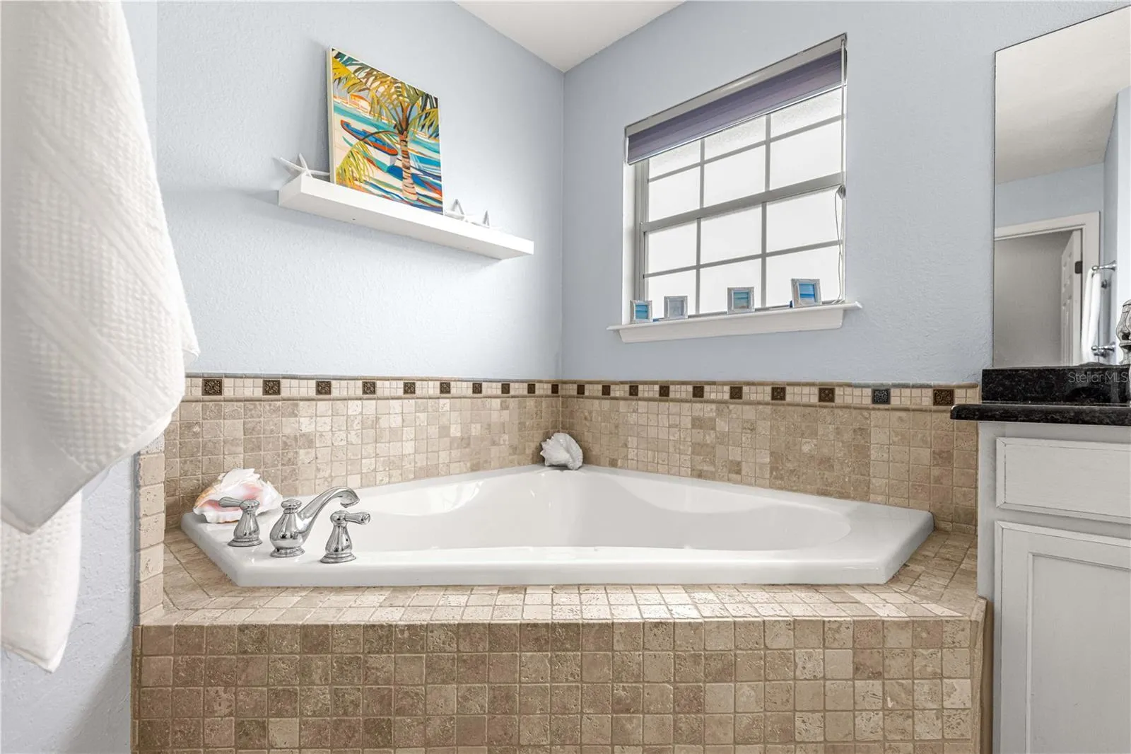 Garden tub in primary bath