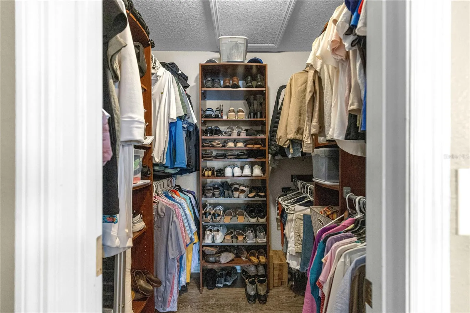 Primary walk in closet