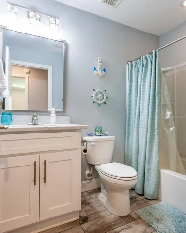 Hall Bathroom