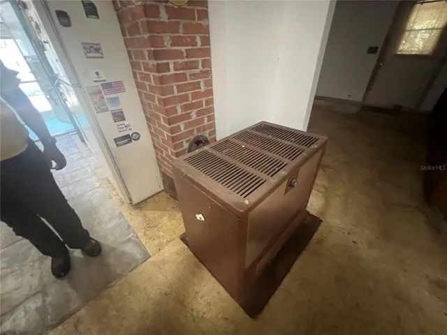 Old Non functional Heating / Will need Update
