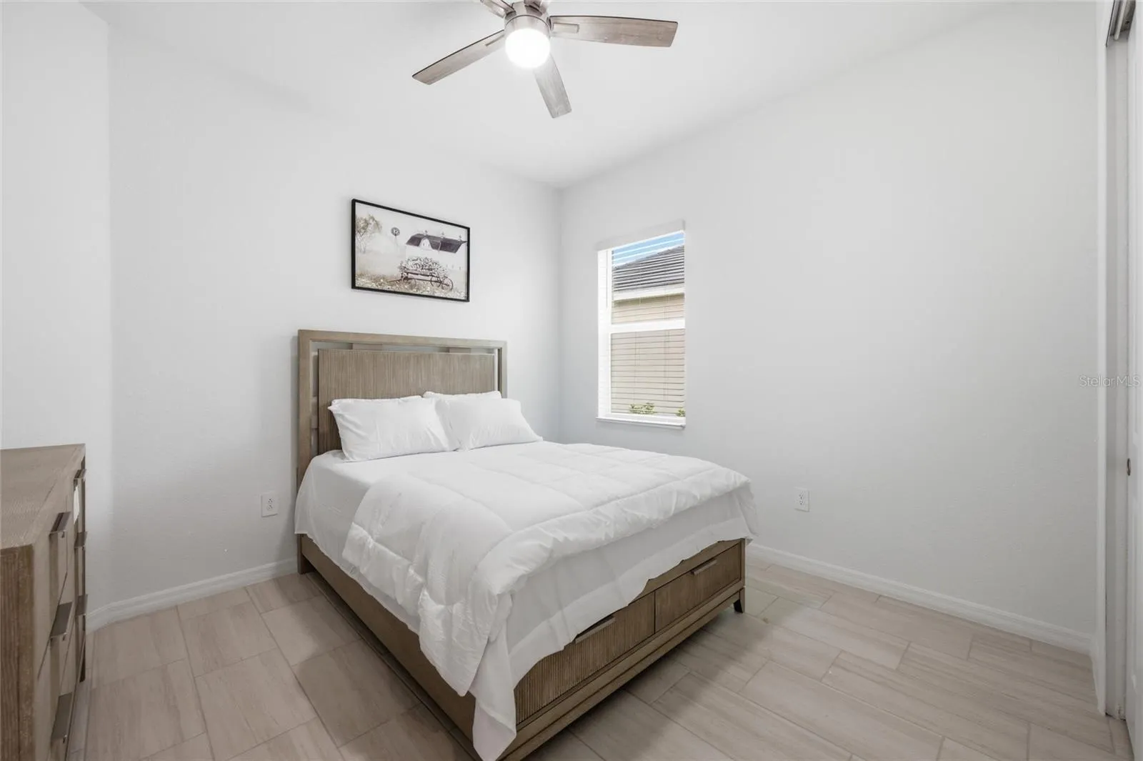 second bedroom