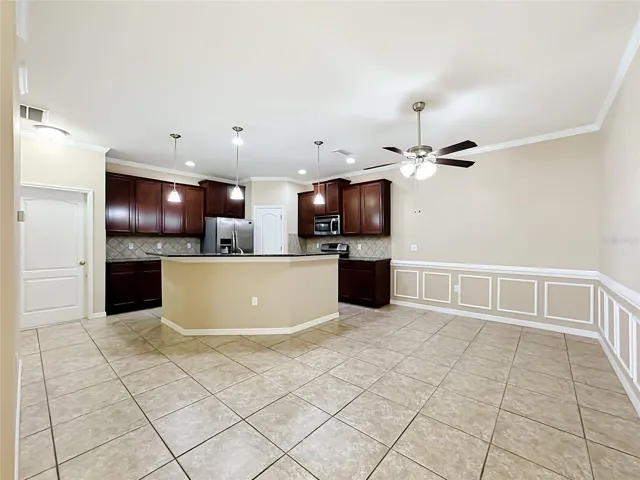 Kitchen/Dining Room combo