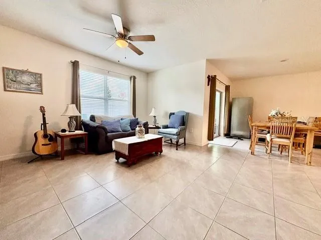 Living Room/Dining Room
