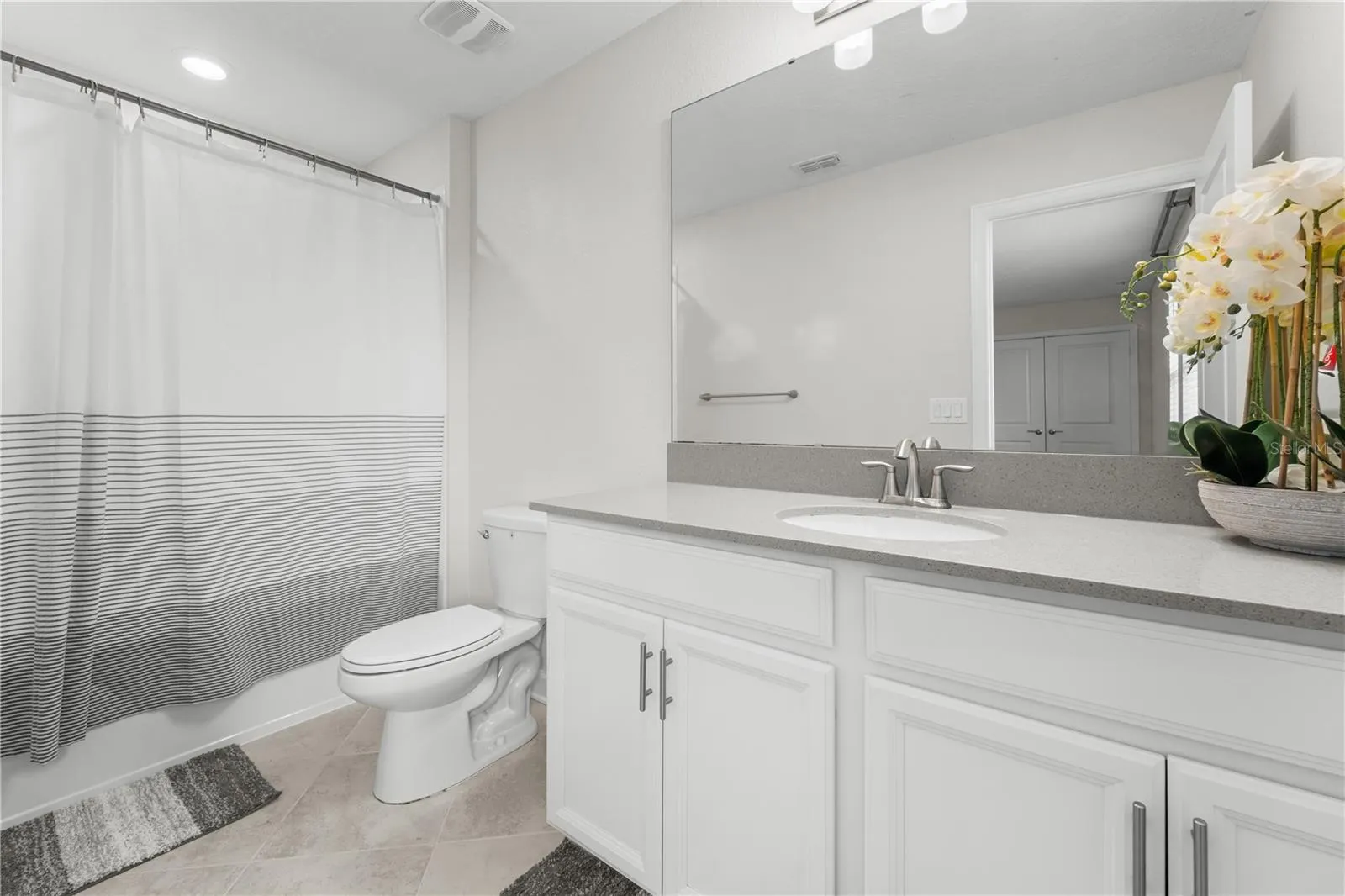 In-Suite Bathroom #2
