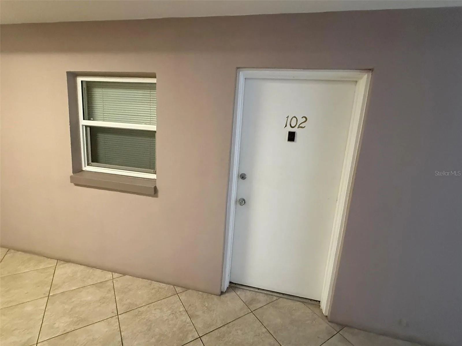 Unit Entryway