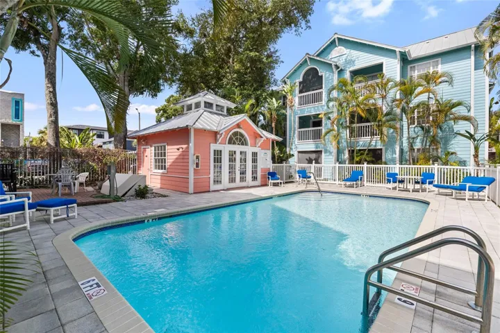 Pool and club house
