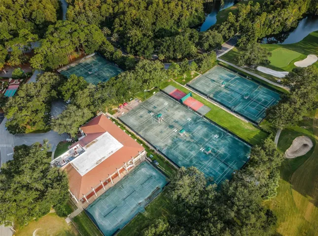 Tennis Courts and Pickleball Courts