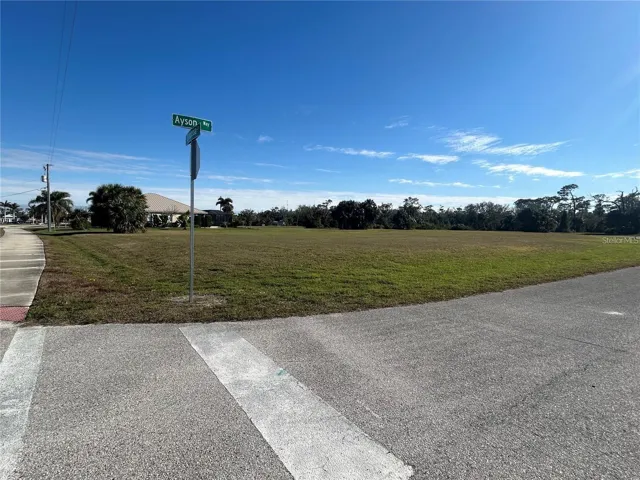 Cleared lot ready to build!