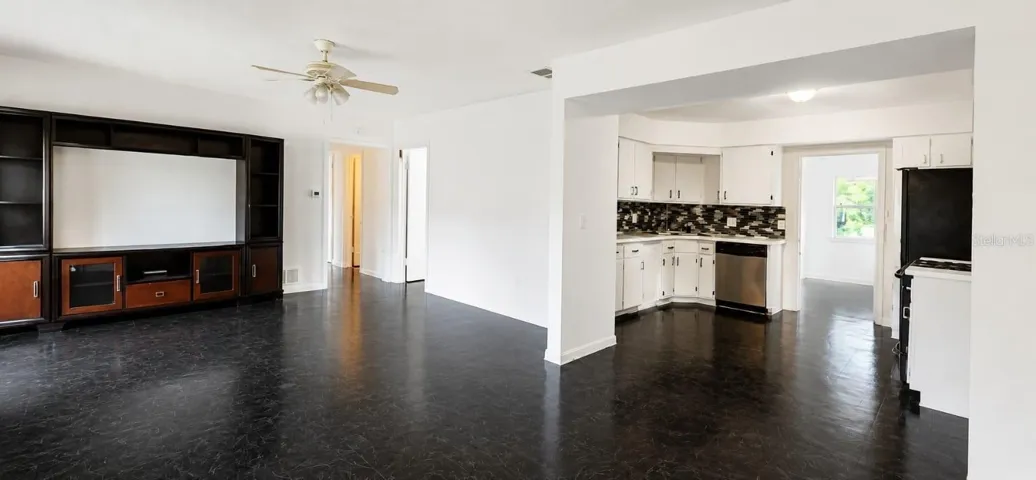 Open Floor Plan- Living Room, Dining Room & Kitchen