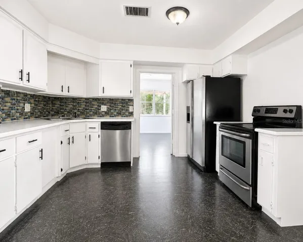 Countertop and Stainless Steel Appliances