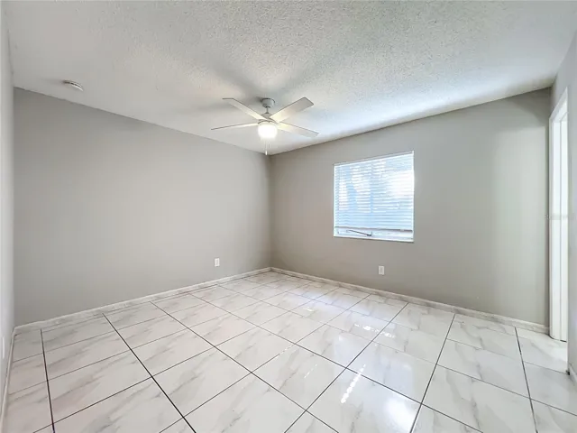 12929 Ohio Woods Ln, Orlando FL 32824