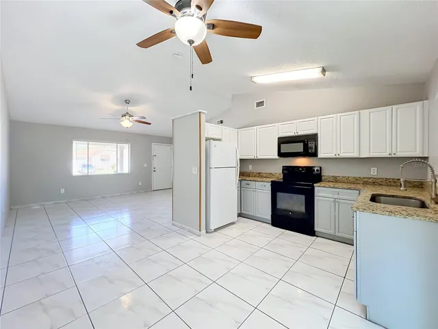 12929 Ohio Woods Ln, Orlando FL 32824