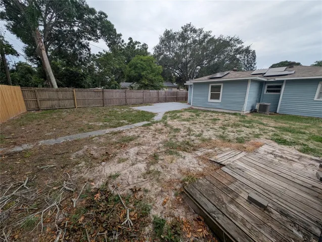 Huge Yard