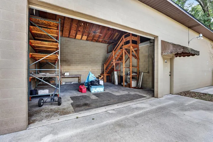 Garage parking area