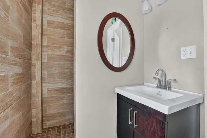 Bathroom 4
